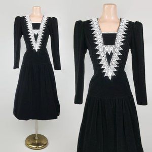 VINTAGE 80s Drop Waist Black Velvet Dress With Crochet Collar